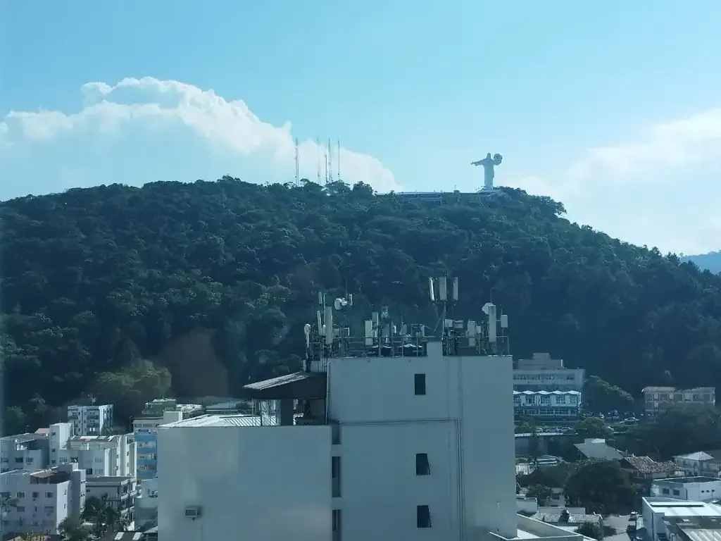 Foto 5 de Apartamento Mobilado com 3 Suítes e 3 Vagas no Centro de Balneário Camboriú – Rua Reta ao Mar | Aceita Financiamento