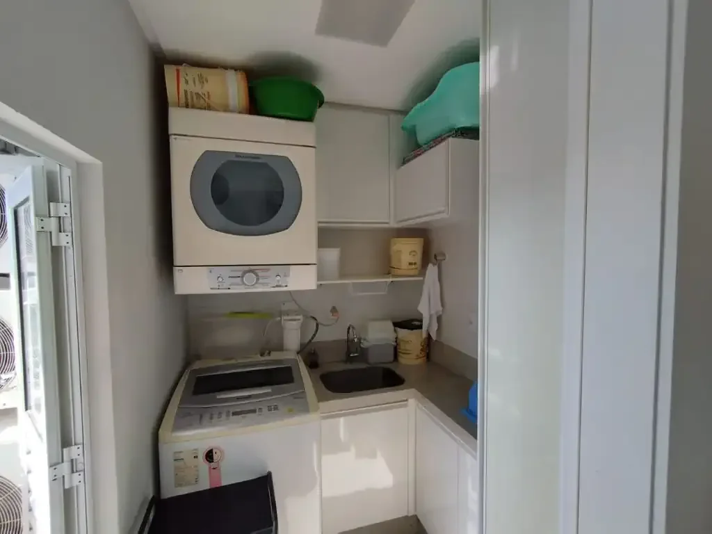 Foto 10 de Apartamento Mobilado com 3 Suítes e 3 Vagas no Centro de Balneário Camboriú – Rua Reta ao Mar | Aceita Financiamento